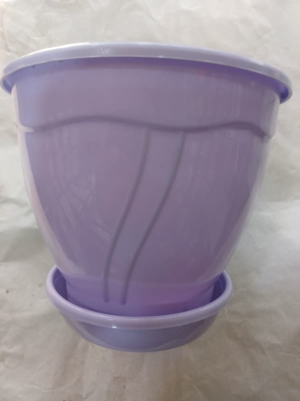 گلدان با زیره